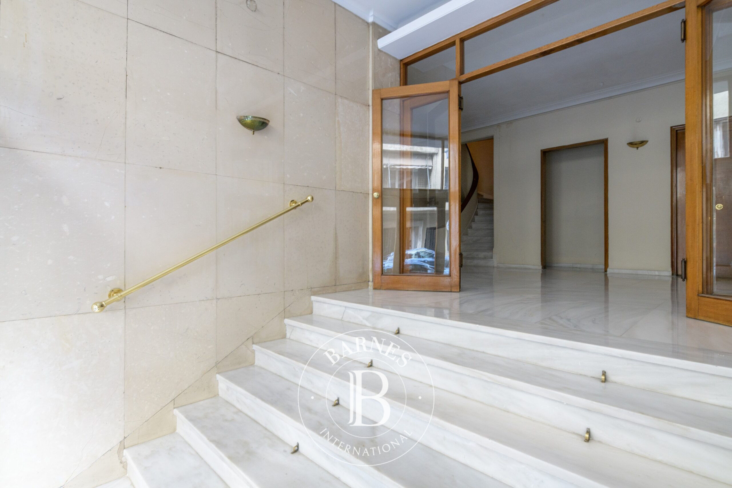 Daire Kolonaki - picture 10