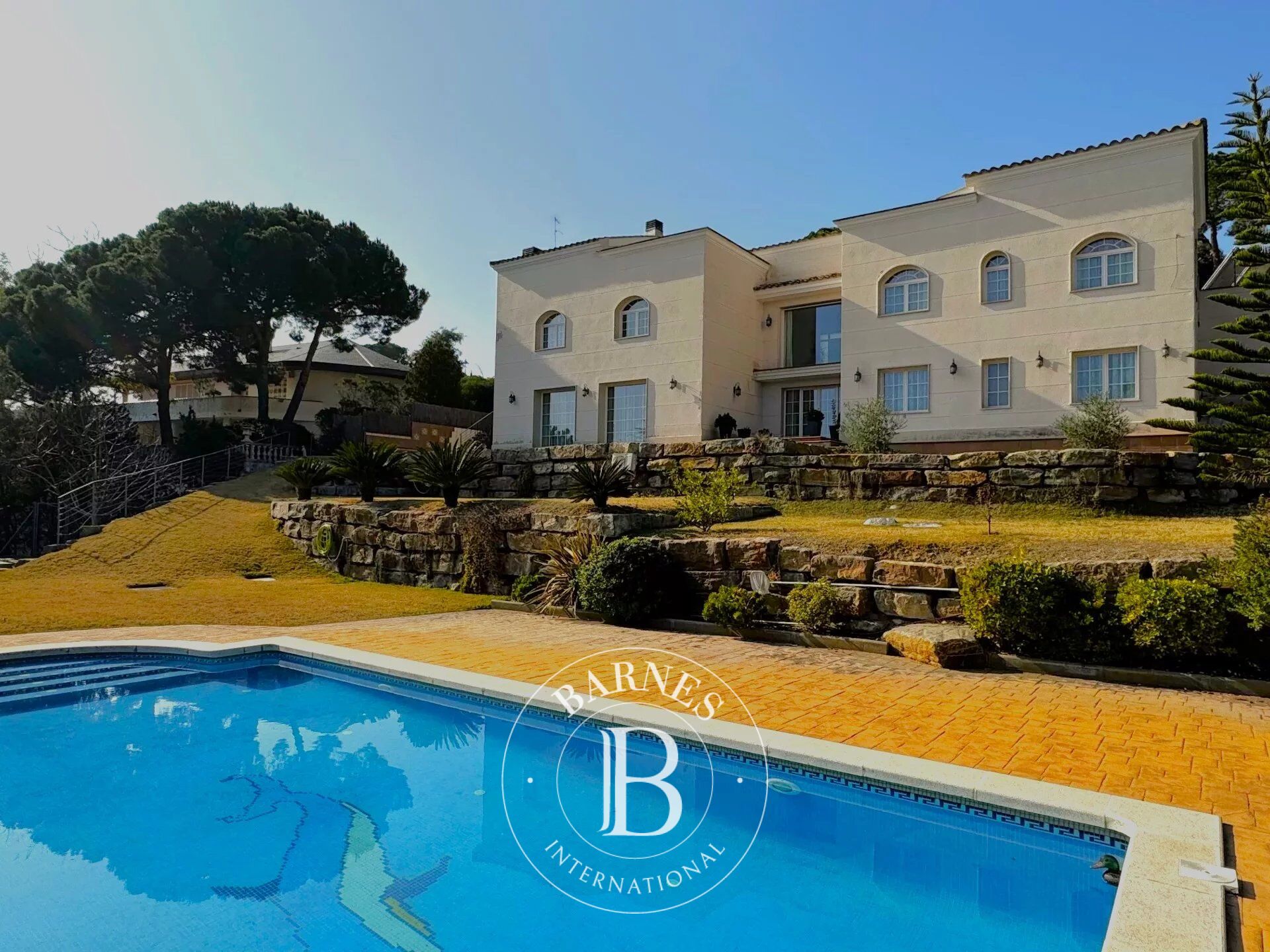 Exquisito Oasis de 7 Habitaciones y 582 metros cuadrados: Viviendo el Lujo en Rocaferrera, Sant Andreu de Llavaneres, Barcelona. - picture 1