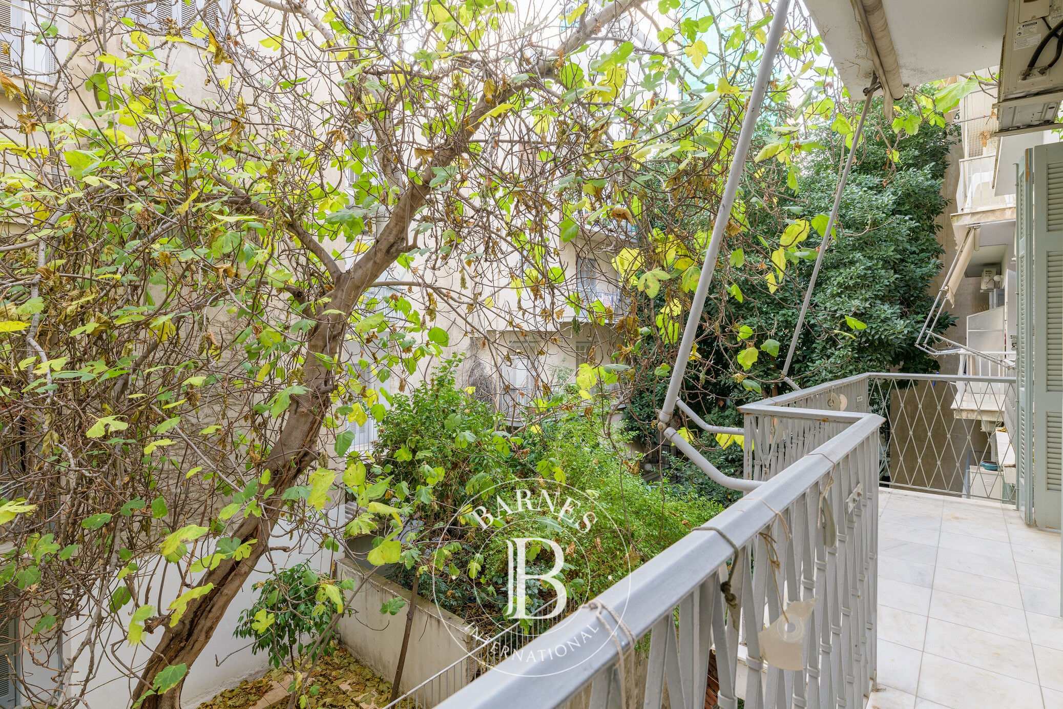 Daire Kolonaki - picture 10