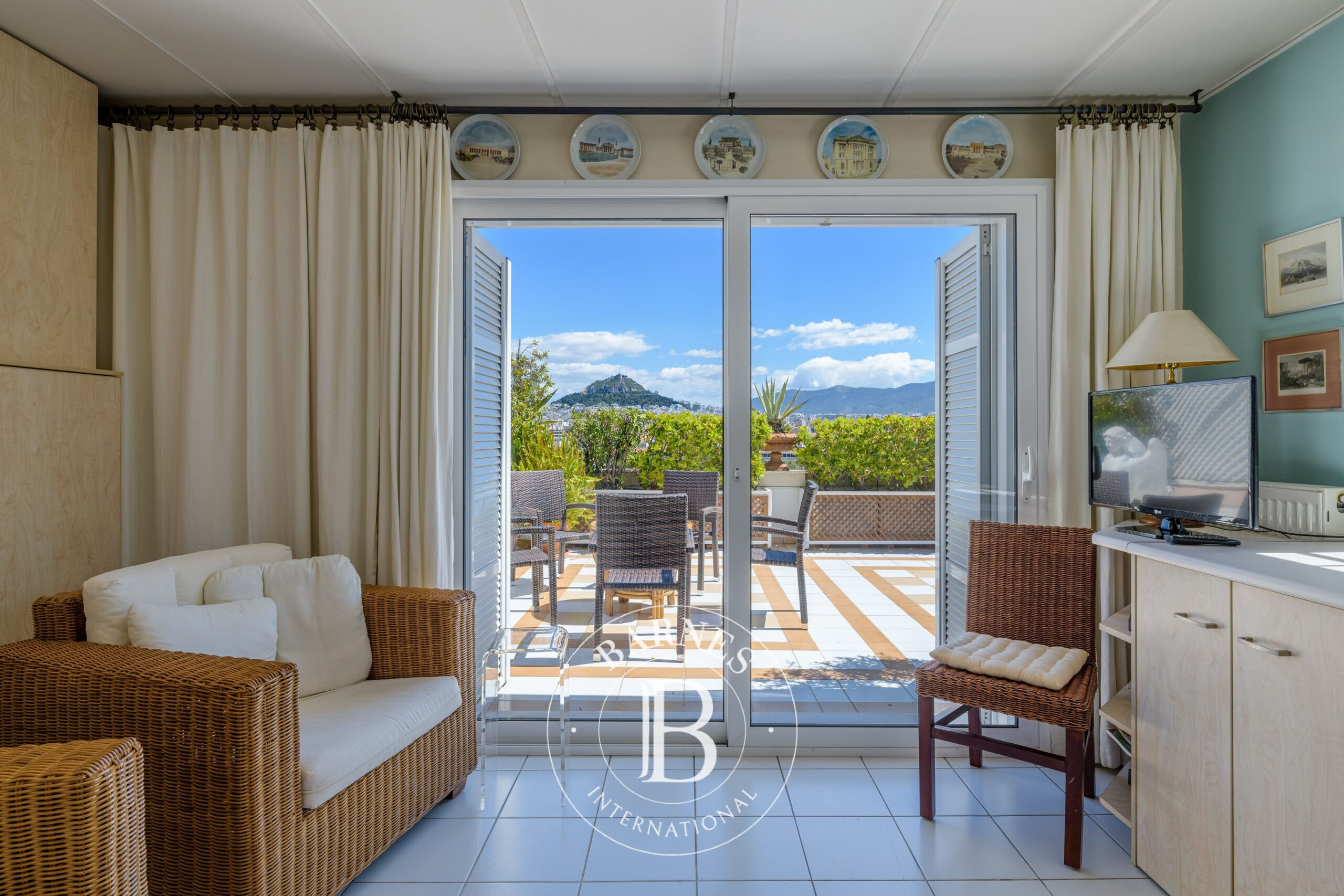 Ev Thiseio - picture 13