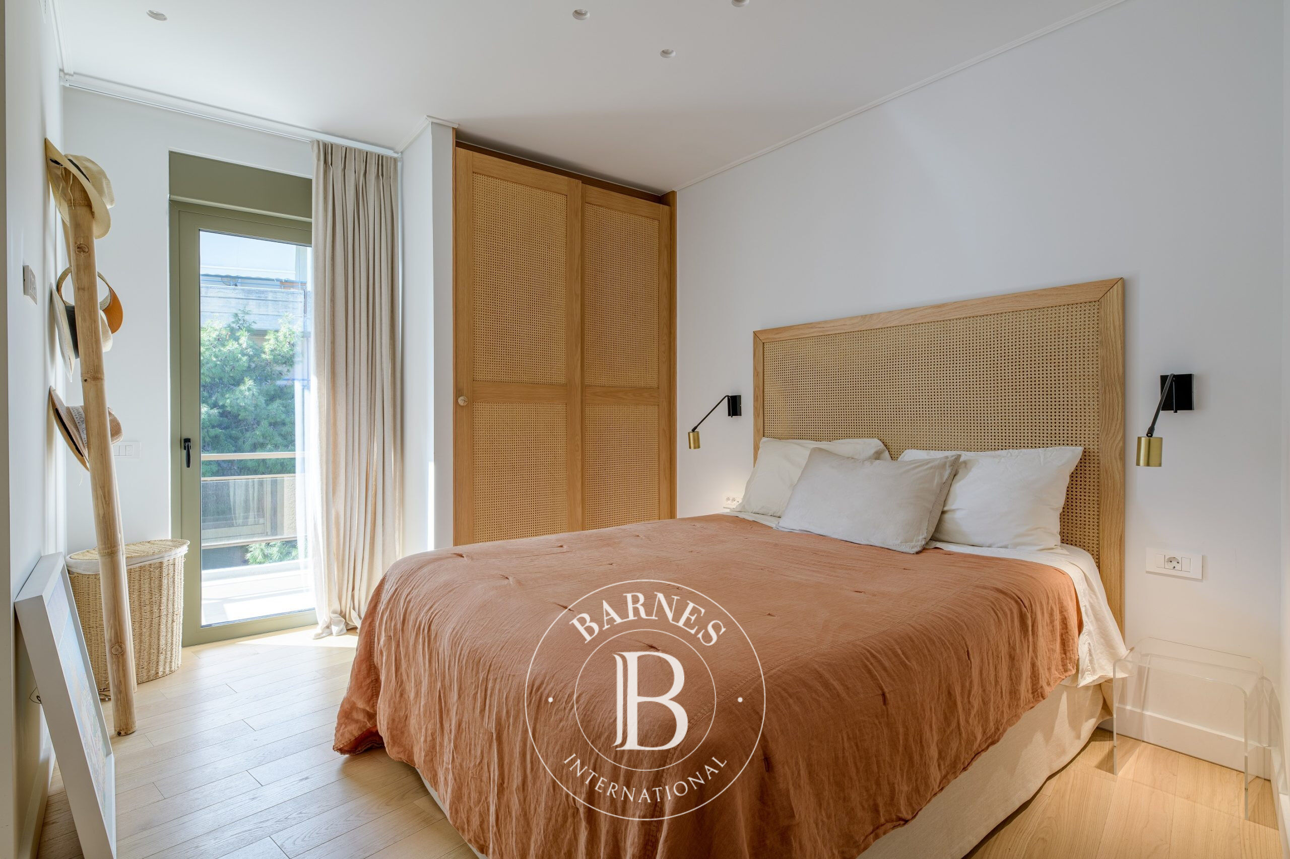 Daire Varkiza - picture 6