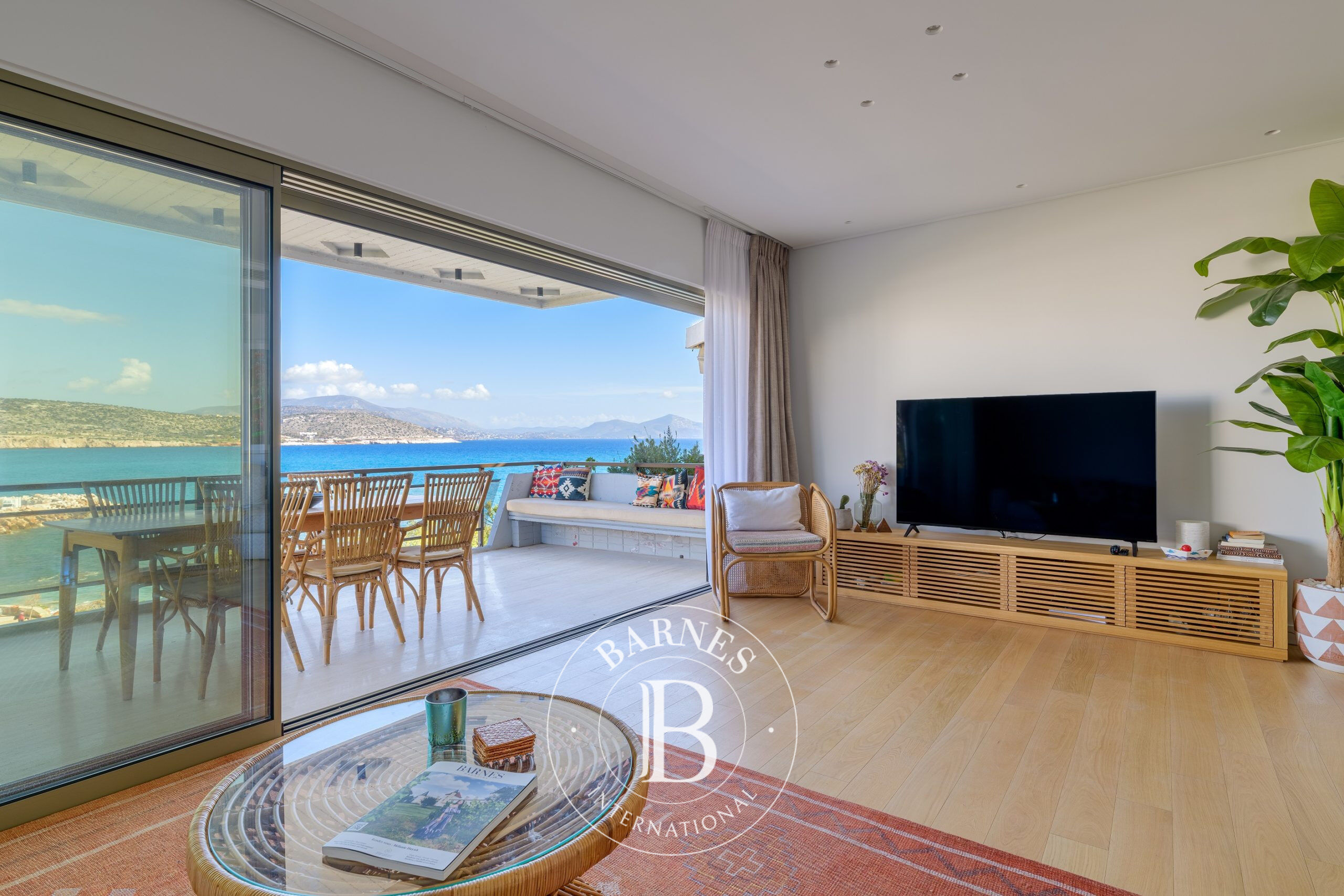 Daire Varkiza - picture 4