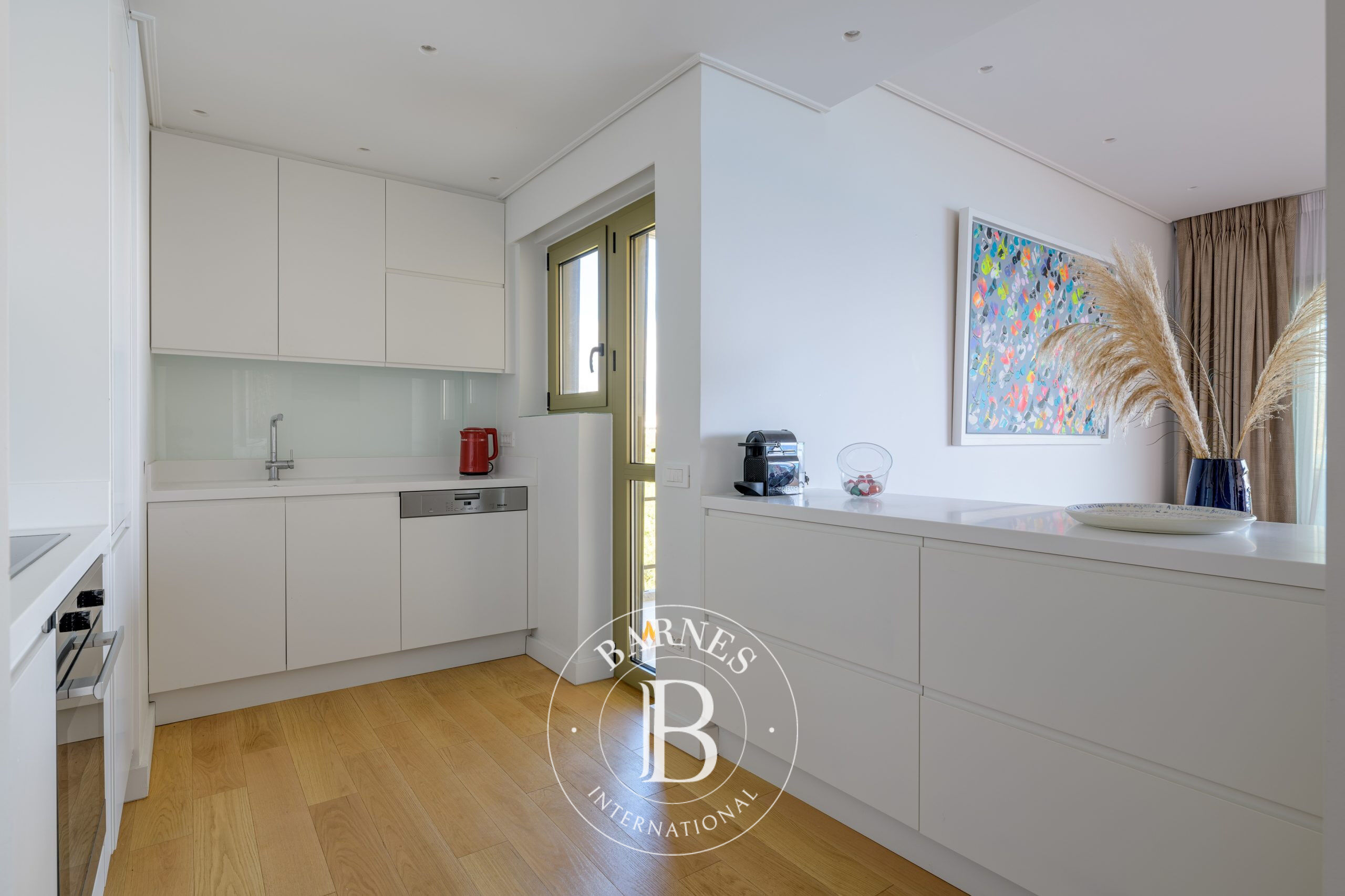 Daire Varkiza - picture 5