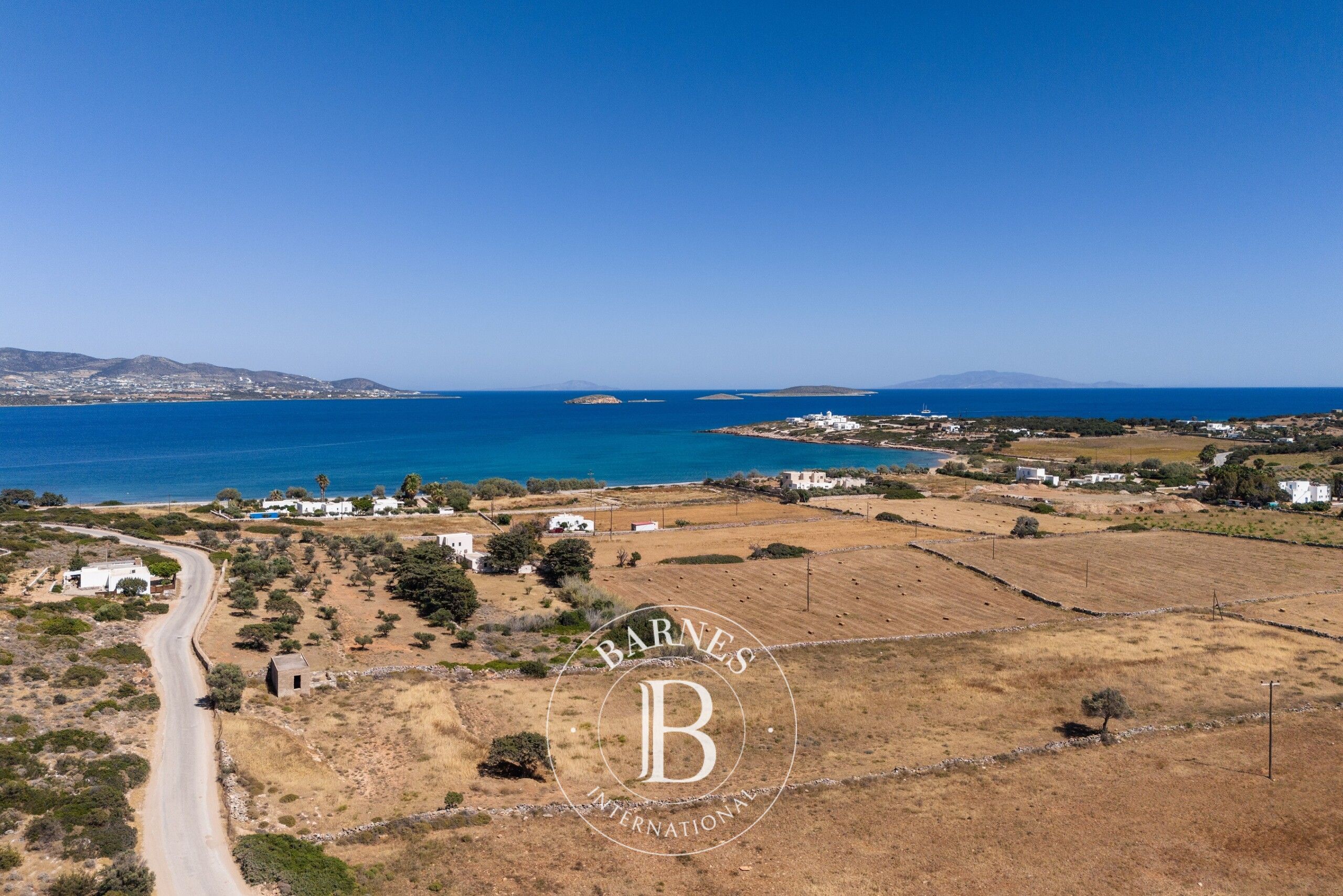 Exceptional Plot - Antiparos - picture 1