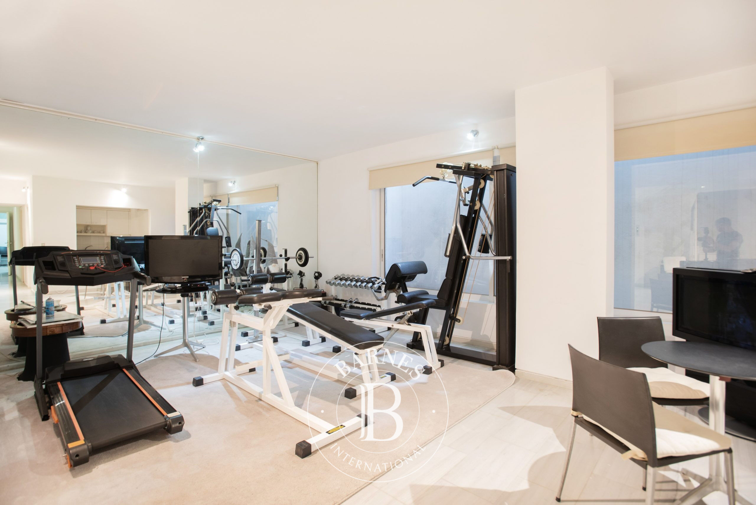 Ev Vouliagmeni - picture 15