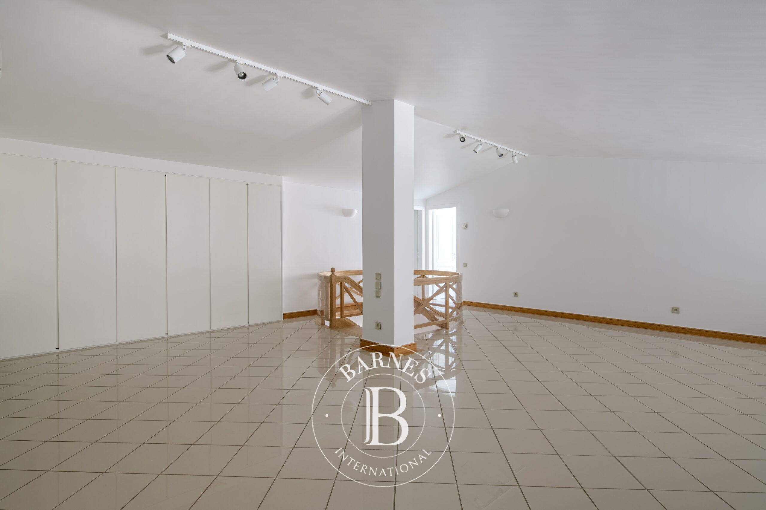 Ev Kefalari - picture 9