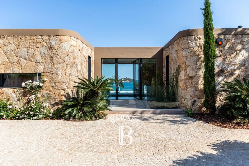 À louer Villa | Sainte-Lucie-de-Porto-Vecchio - picture 2