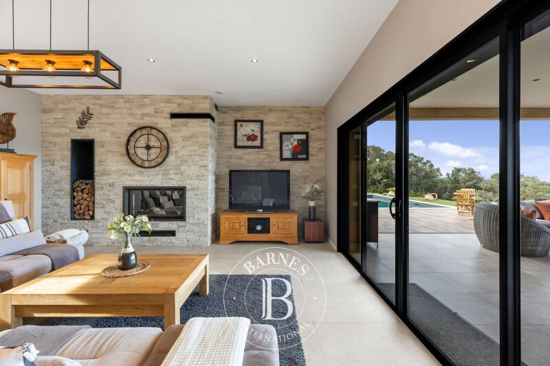 Zu verkaufen Villa | Porto-Vecchio - picture 3