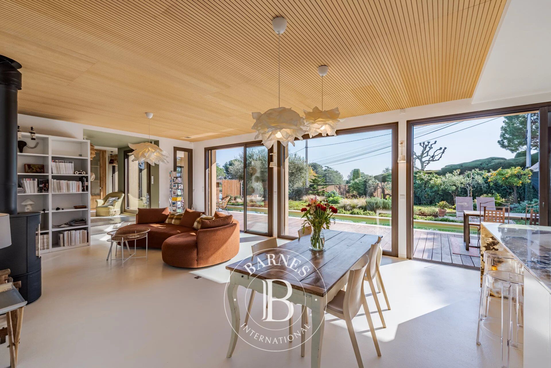 Villa Biot - picture 5