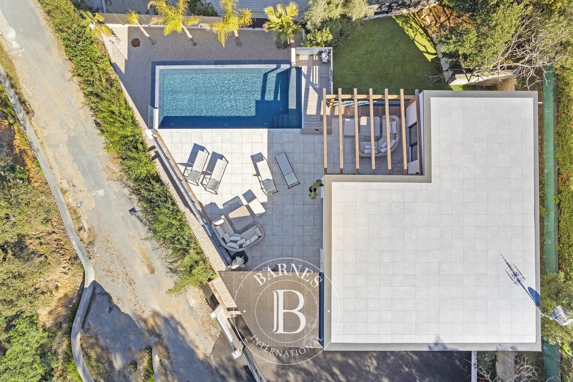 VACATION RENTALS - LES ISSAMBRES - MODERN VILLA SEA VIEW - 5 BEDROOMS - picture 3