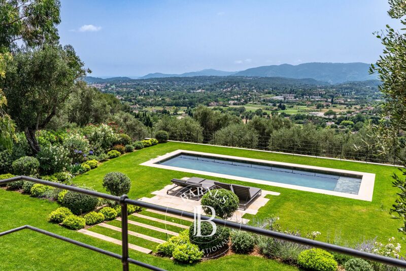 CLOSE TO MOUGINS – EXCEPTIONAL PROPERTY – SEA VIEW