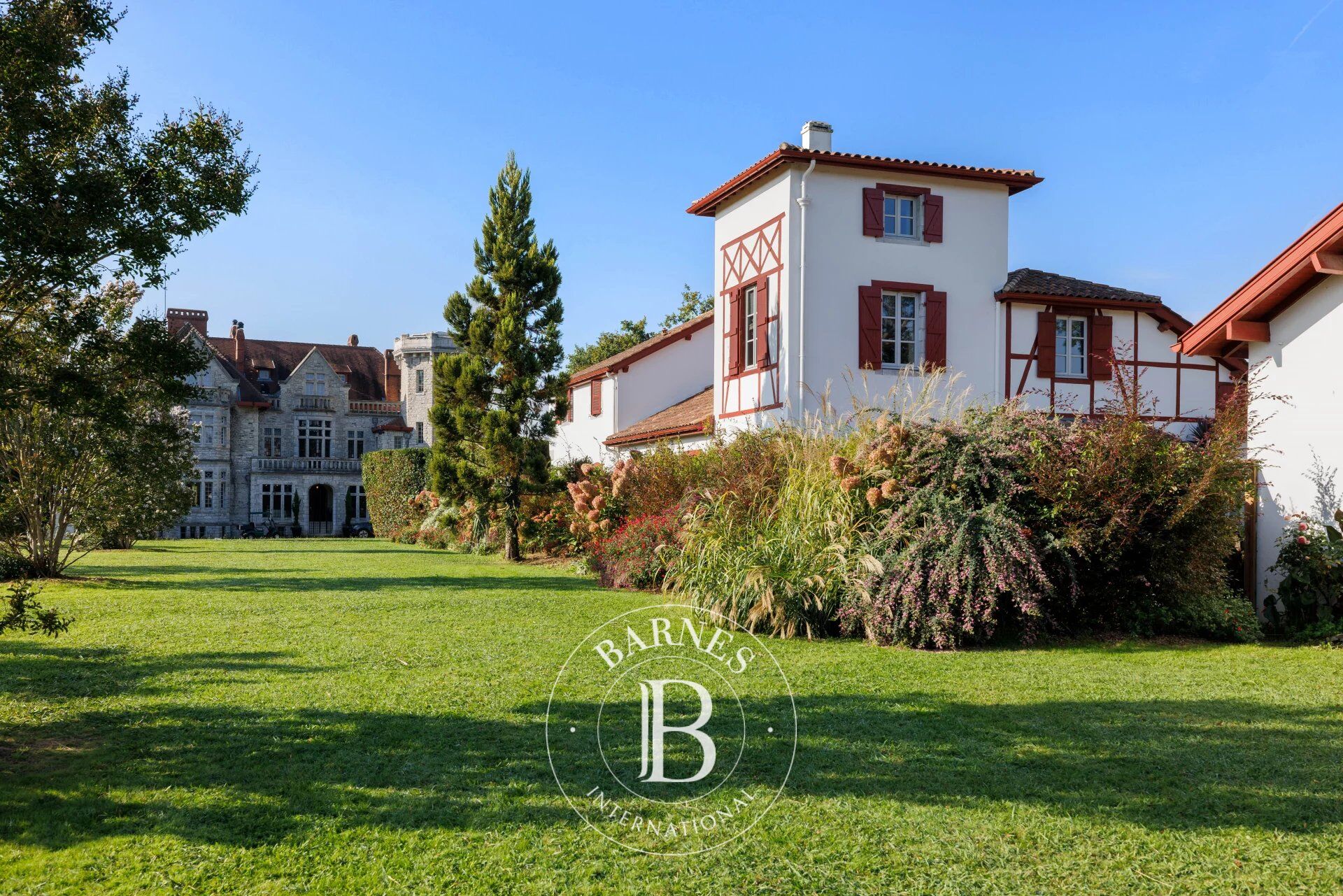 GORRIA - Charming, tastefully renovated villa, heated swimming pool, tennis court, bowling green - Arcangues - picture 3