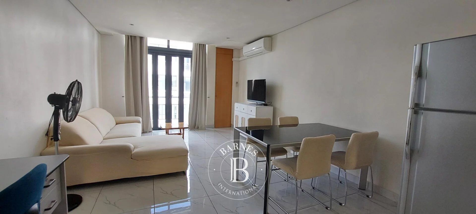 GRAND BAIE - Bel appartement - 2 chambres
