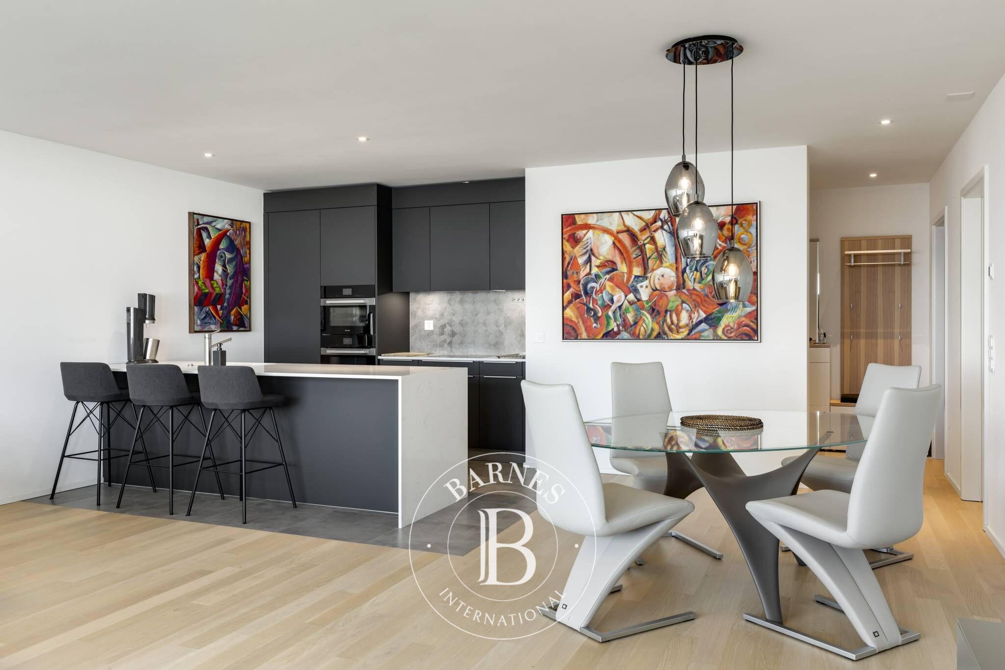 Daire Montreux - picture 24