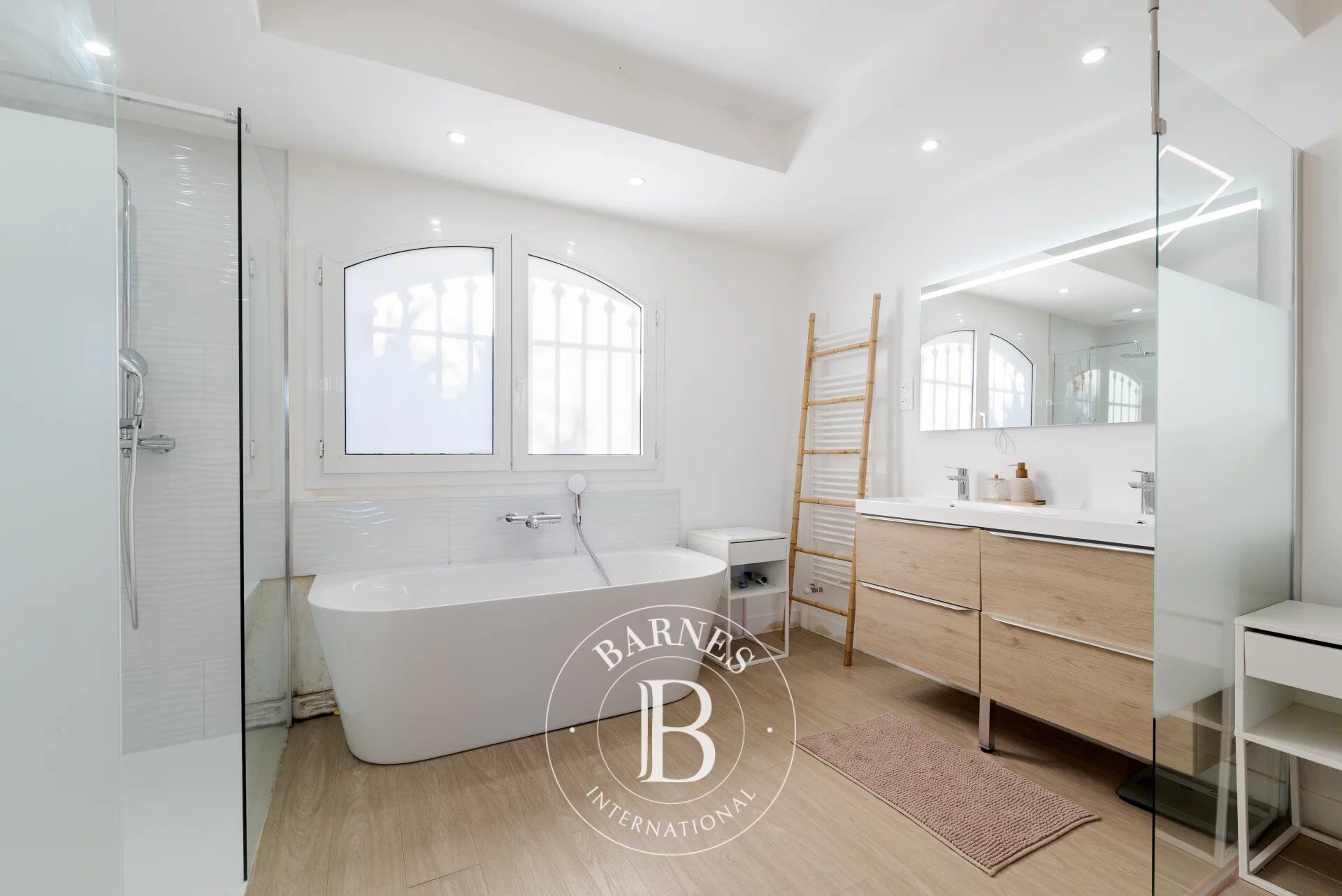 Villa Valbonne - picture 10