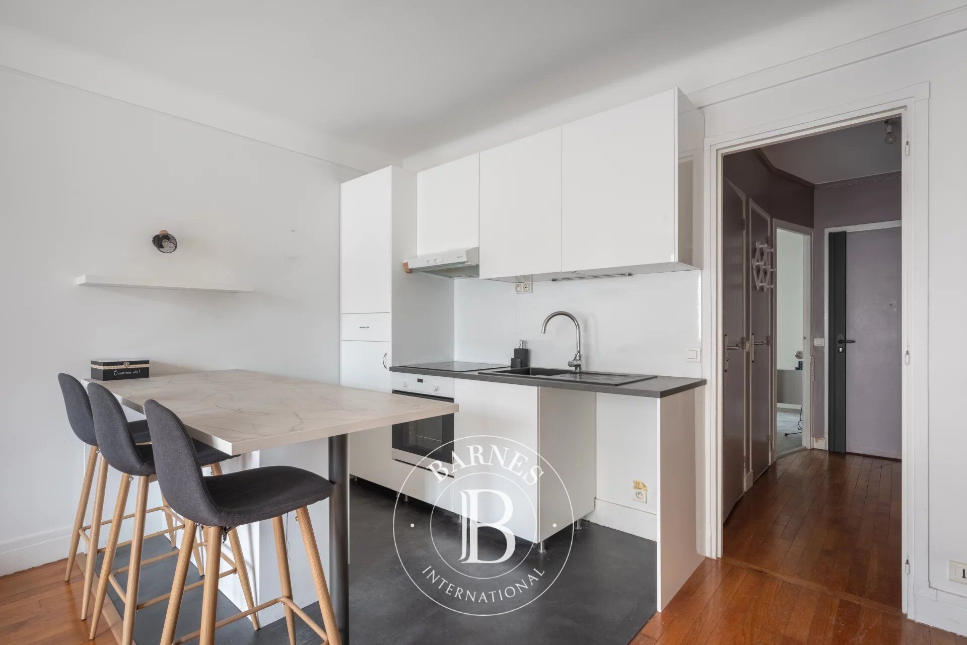 Paris 16 - Auteuil nord -  Deux pièces - large balcon - picture 3