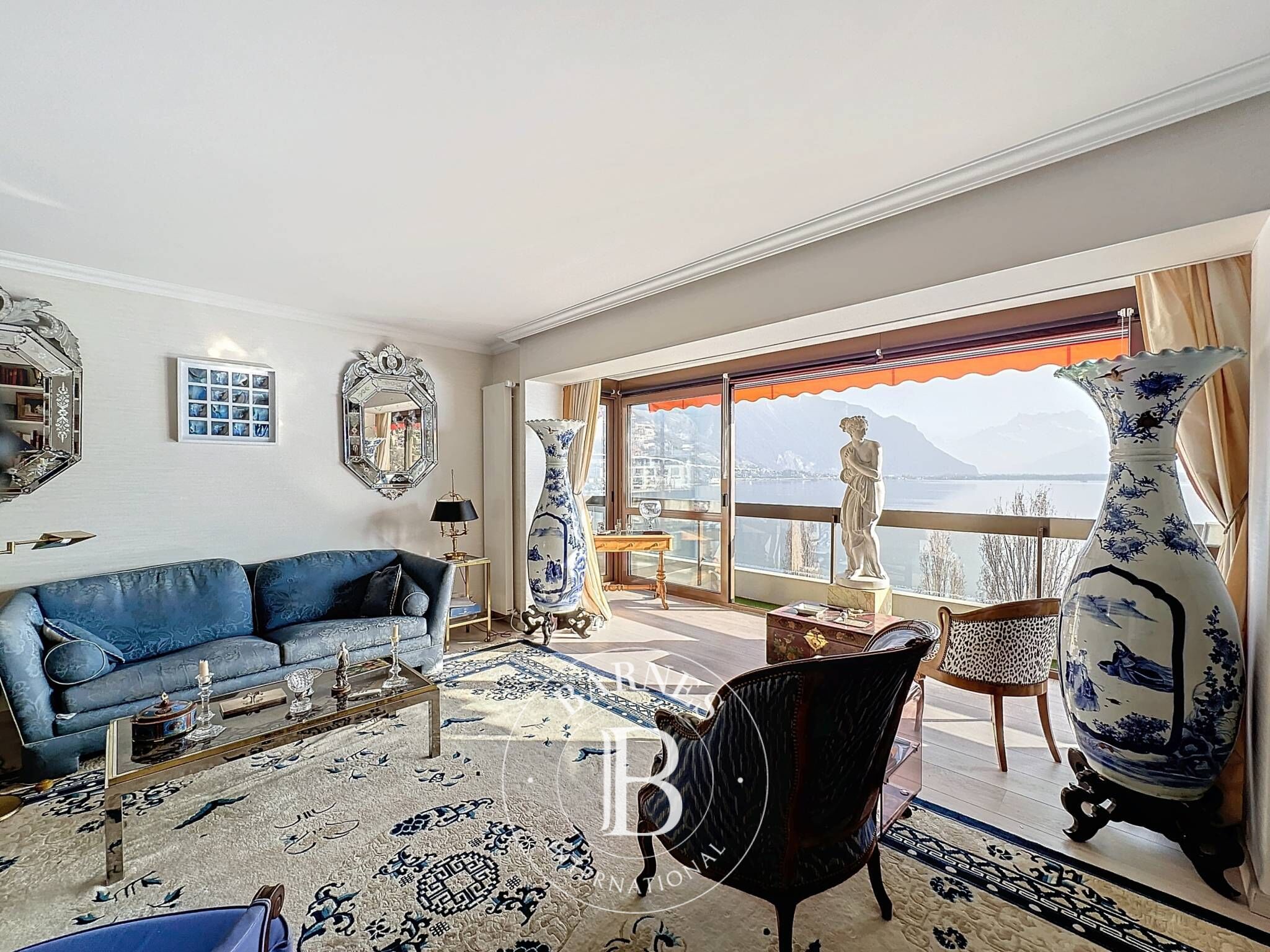 Daire Montreux - picture 4