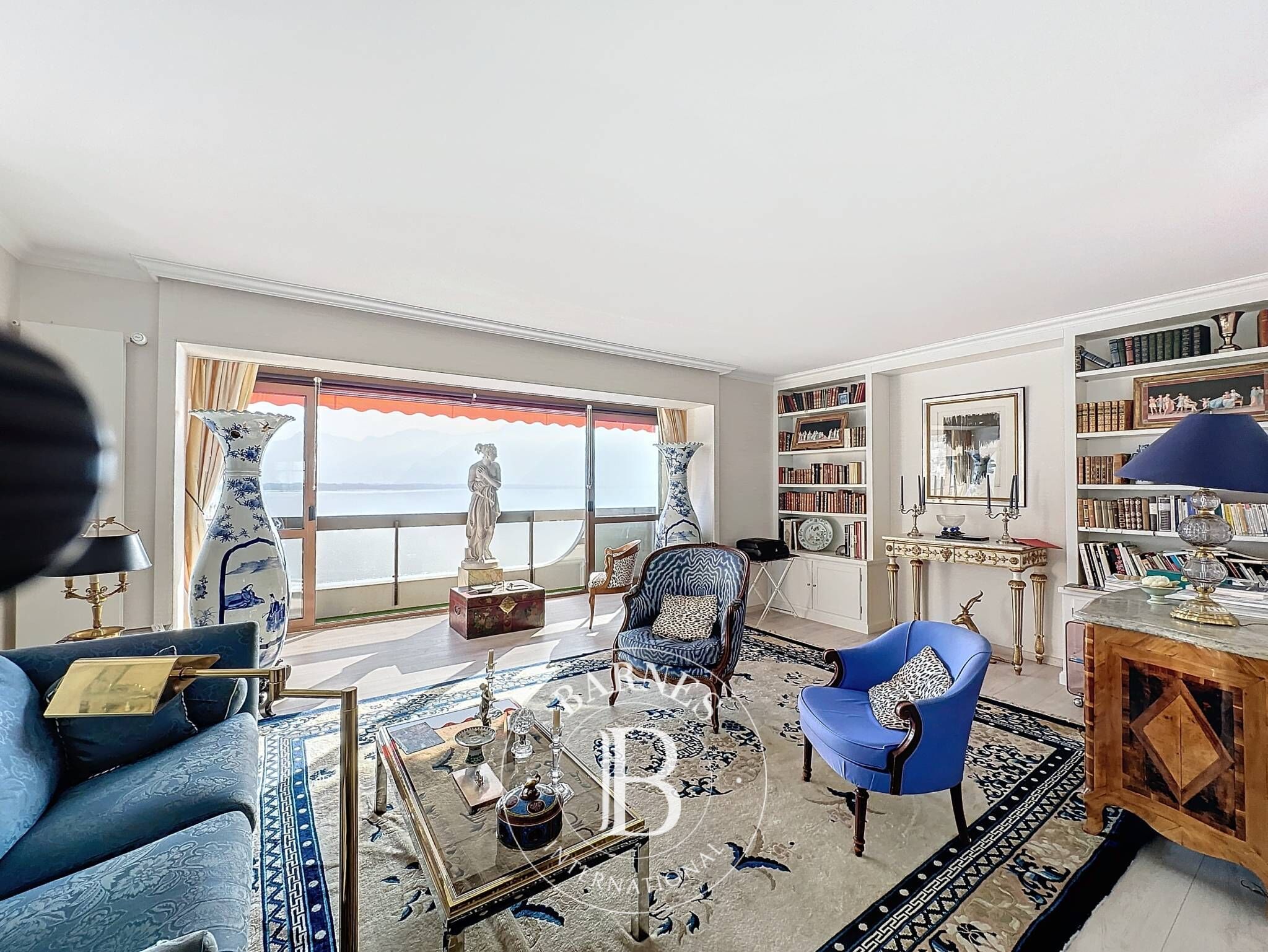 Daire Montreux - picture 5