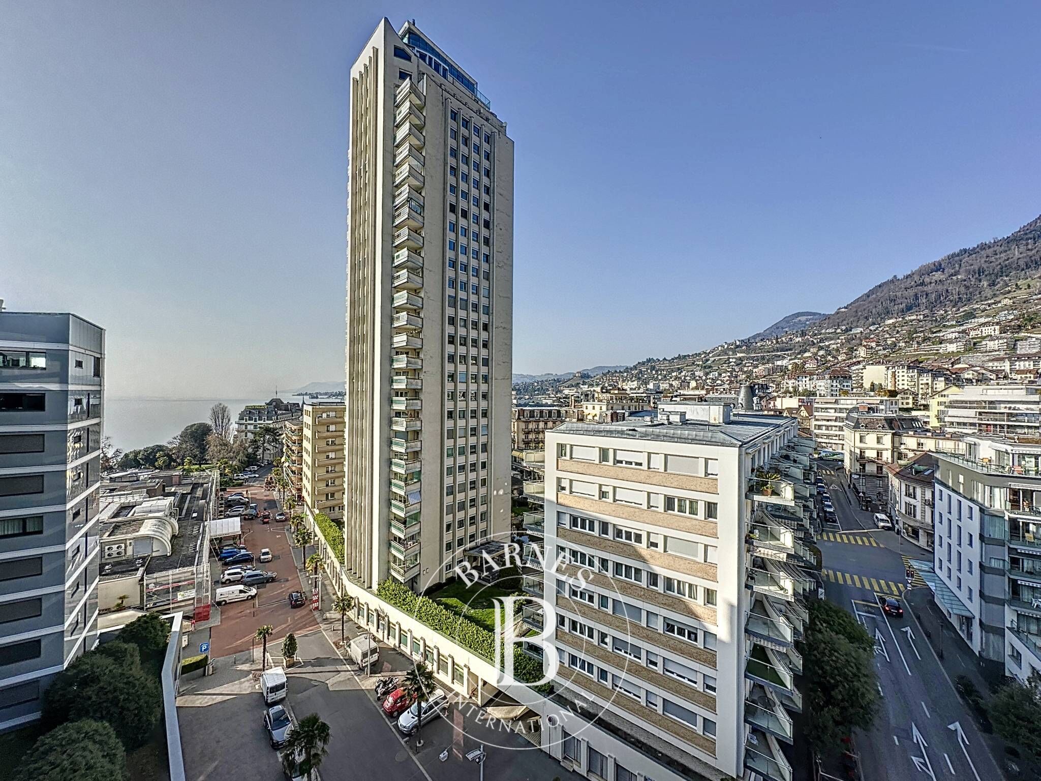 Daire Montreux - picture 7