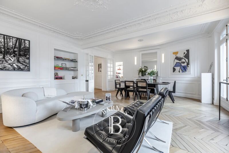 À louer Appartement | Paris 8ème - picture 2