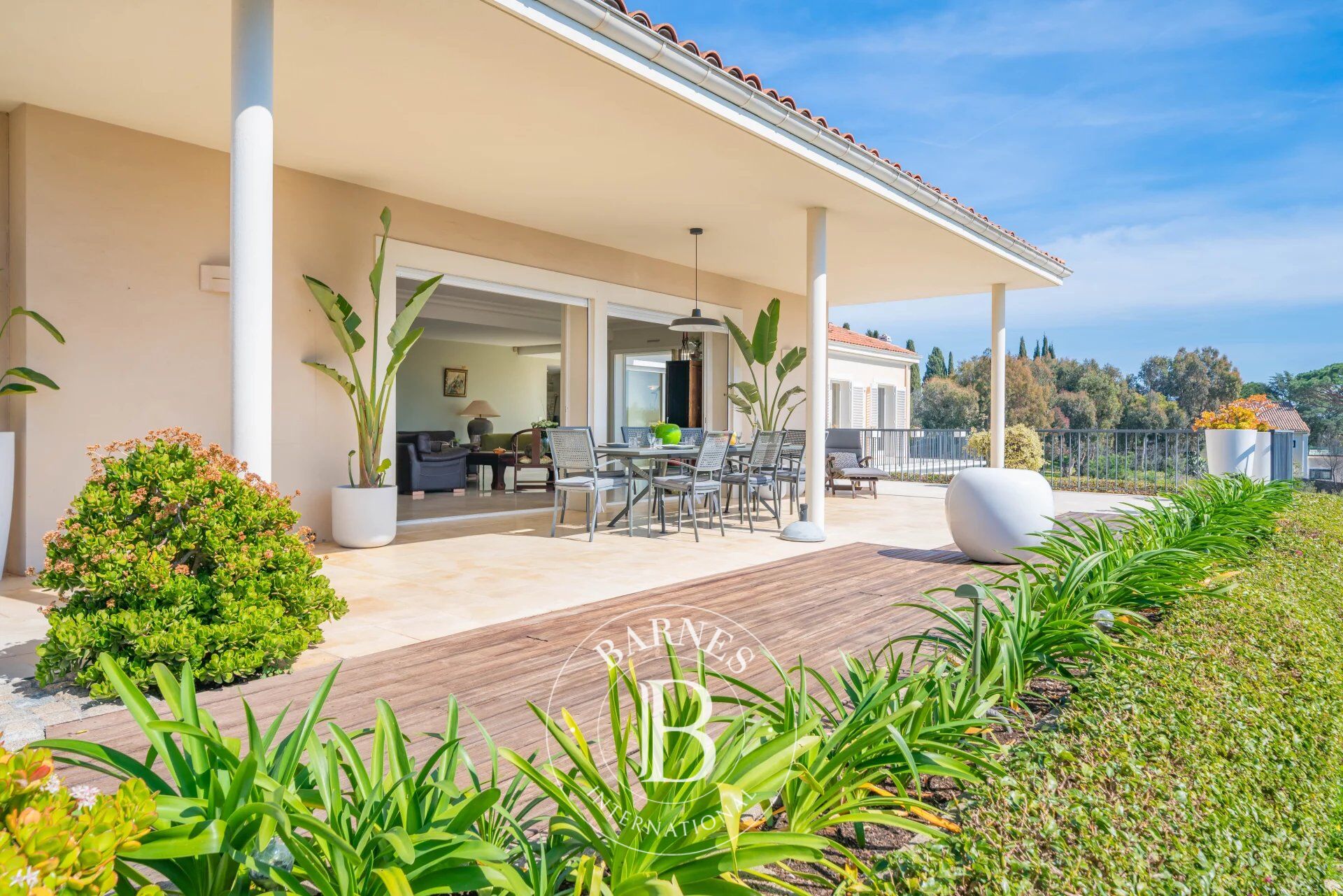 Villa Cannes - picture 6