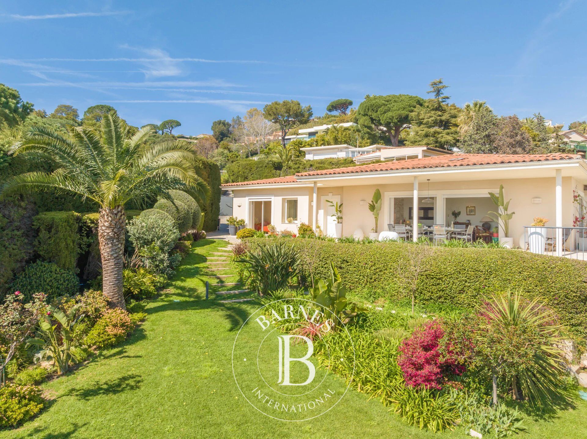 Villa Cannes - picture 26