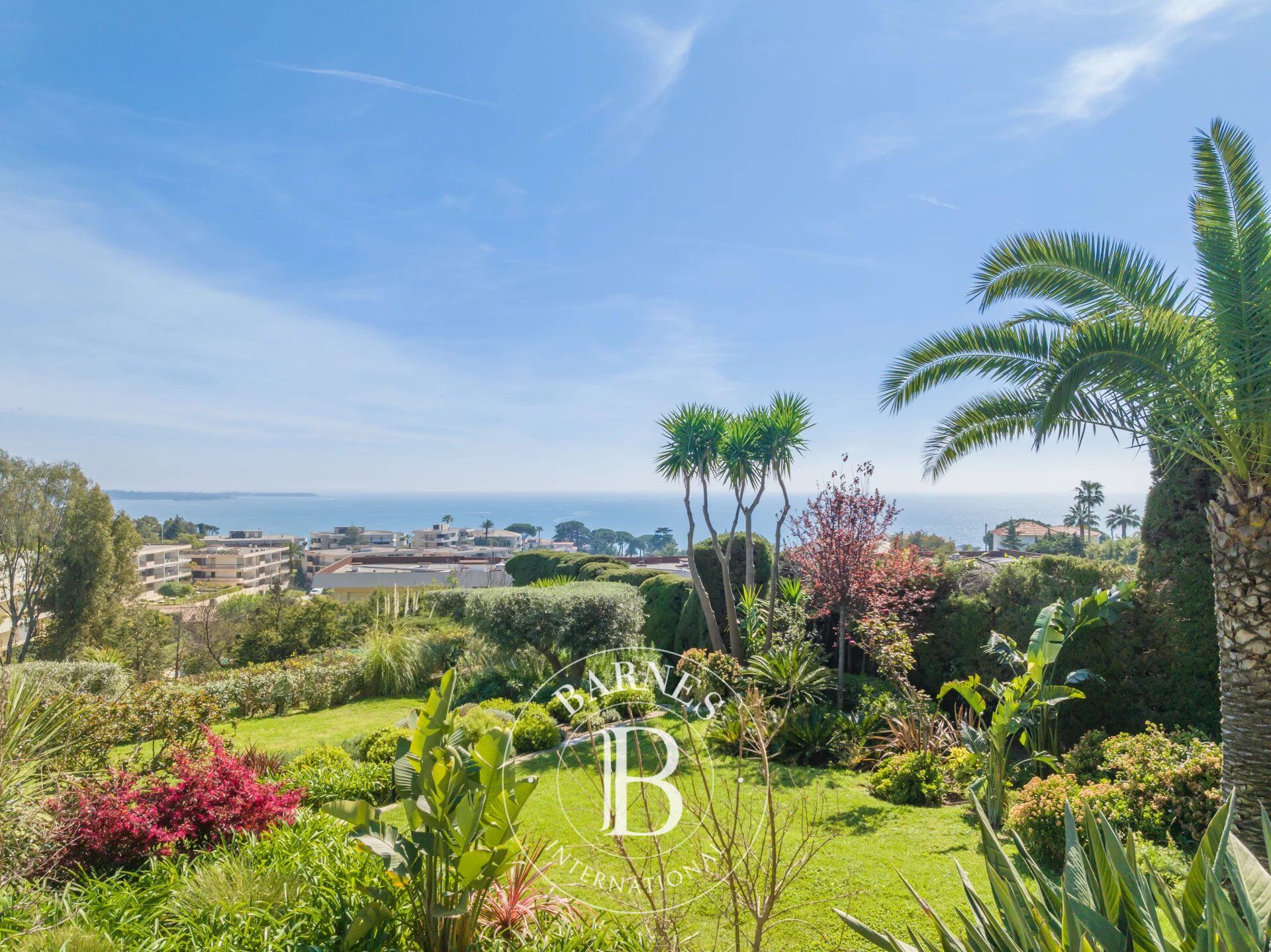 Villa Cannes - picture 25