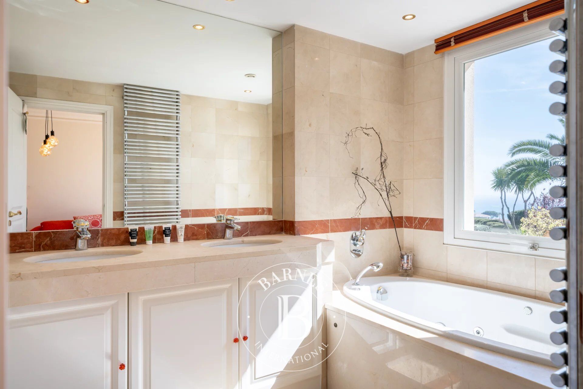 Villa Cannes - picture 20