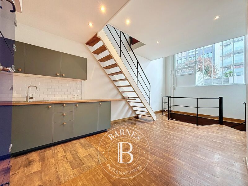 Le service location de la Maison BARNES vous propose ce bien :