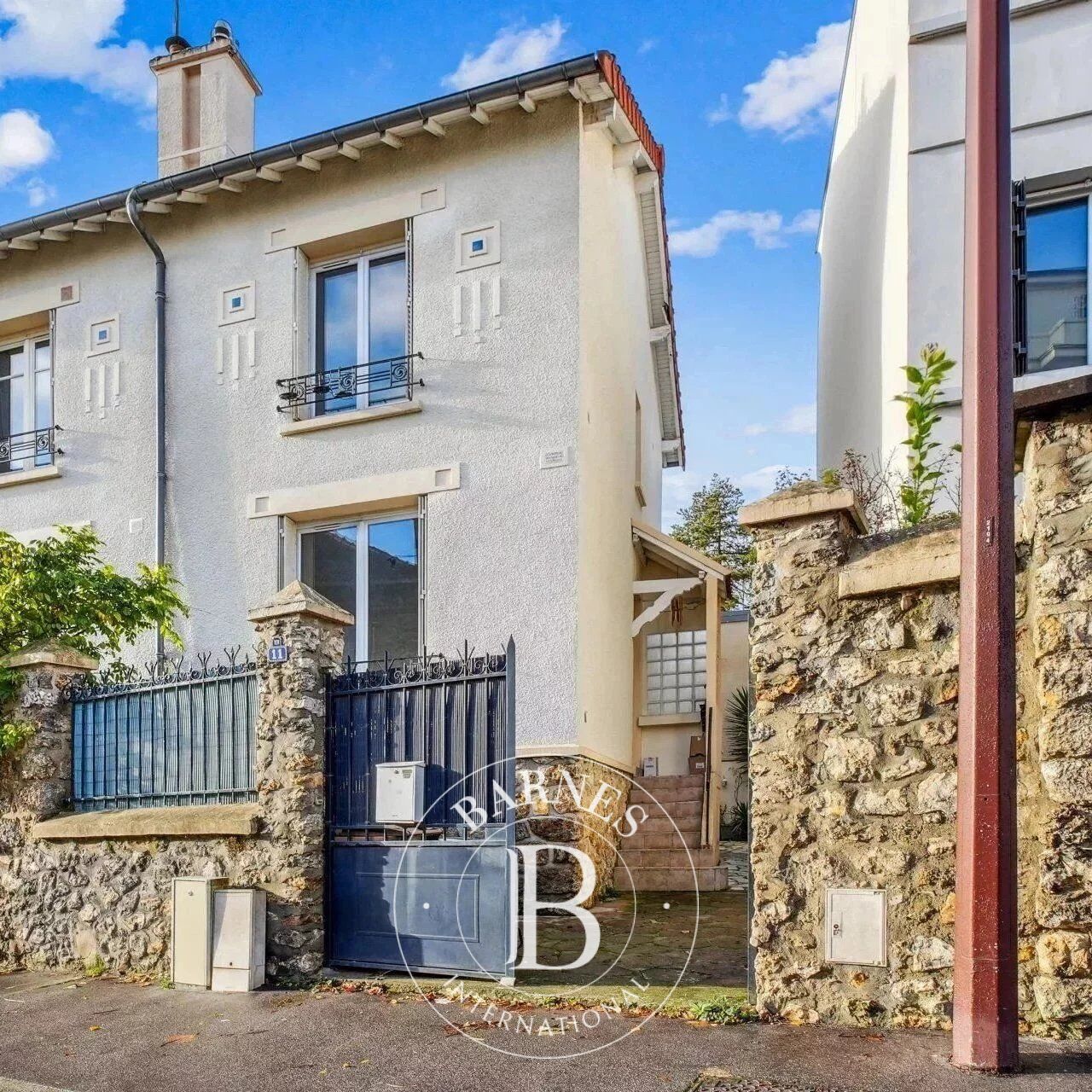 Versailles Montreuil - Townhouse near Saint-Symphorien Church - picture 1