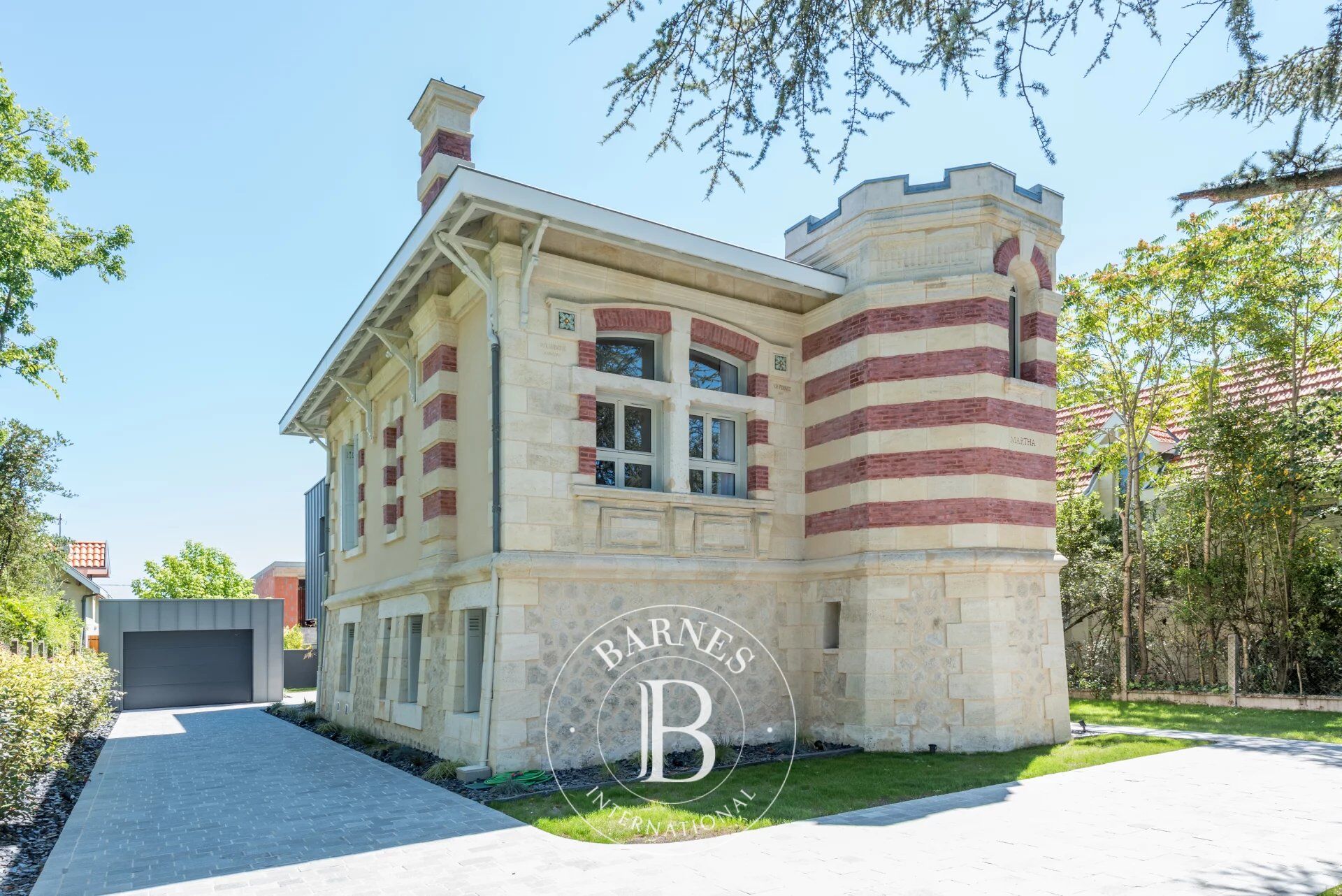 Pessac Centre - Maison de 206 m² - Jardin - Piscine - Garage - picture 3