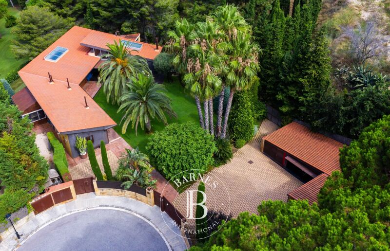 Venta Villa | Sant Vicenç de Montalt - picture 1