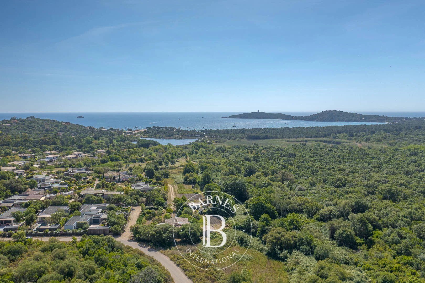 Pinarello, Villa contemporaine, 4 chambres, Piscine, plage à pied - picture 2