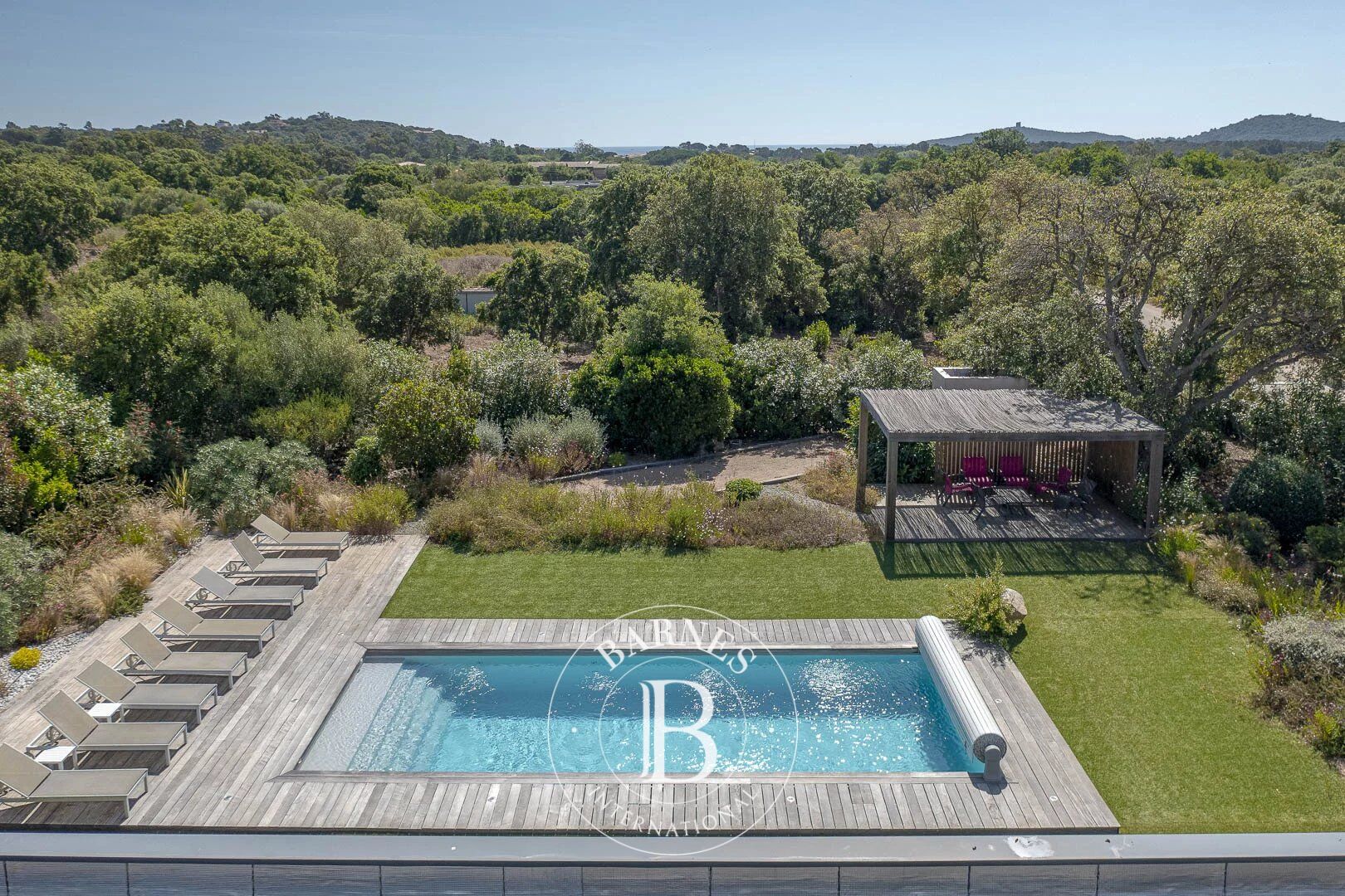 Pinarello, Villa contemporaine, 4 chambres, Piscine, plage à pied - picture 1