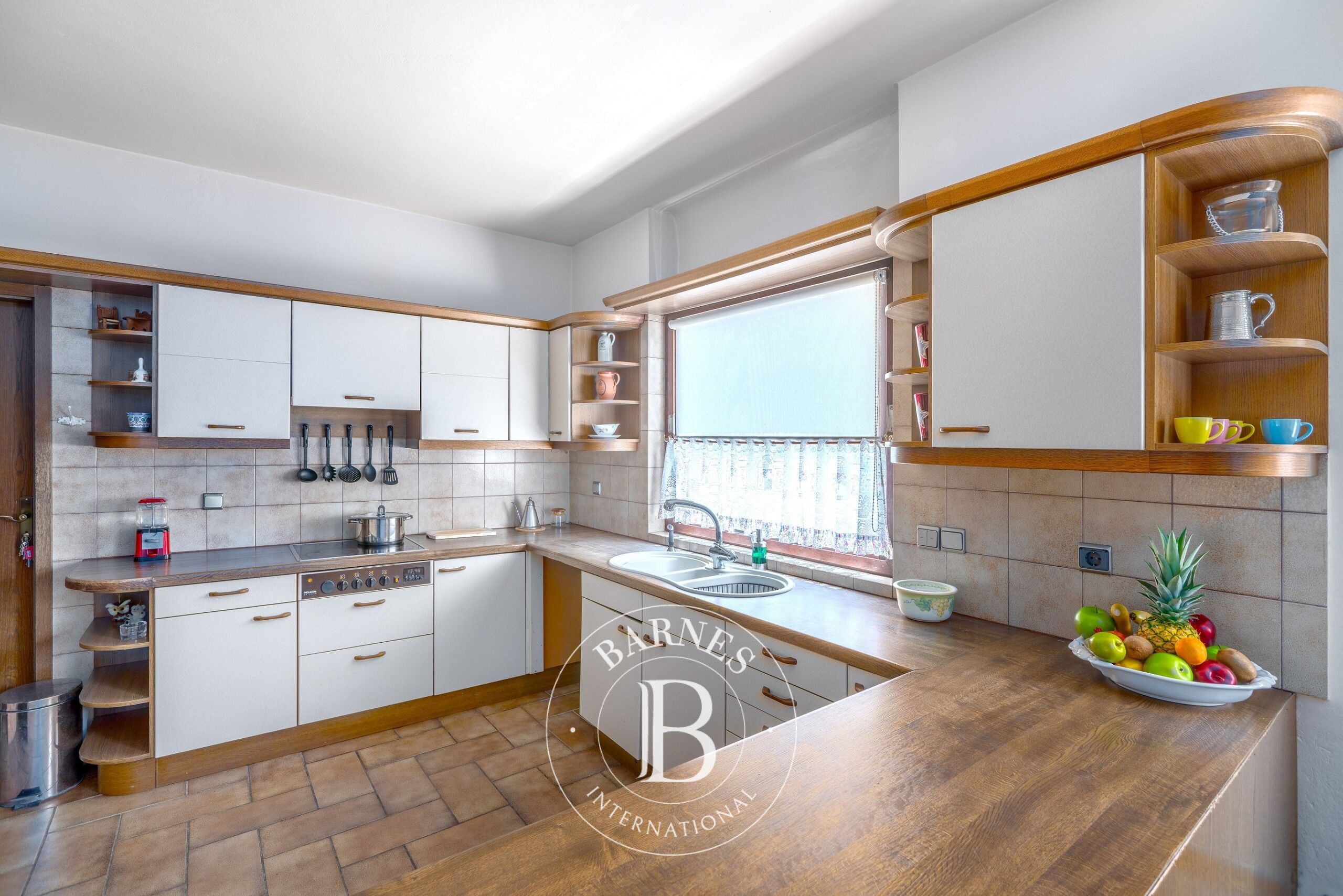 Ev Nea Smyrni - picture 6