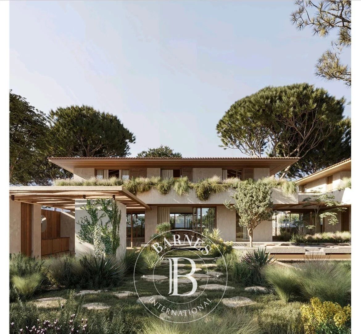 SAINT-TROPEZ - LES CARLES - MAISON A RENOVER - picture 1