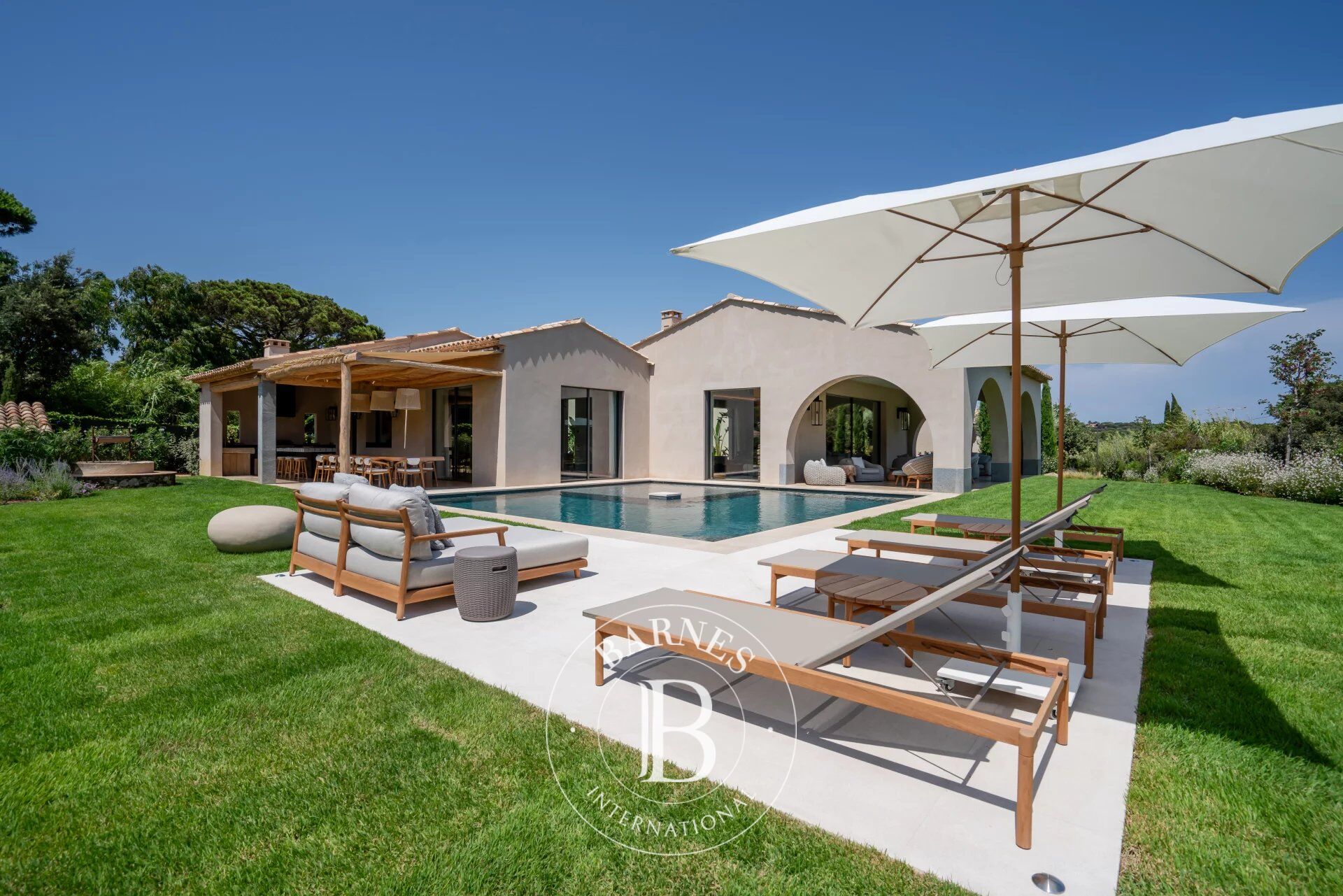 Villa Saint-Tropez - picture 1