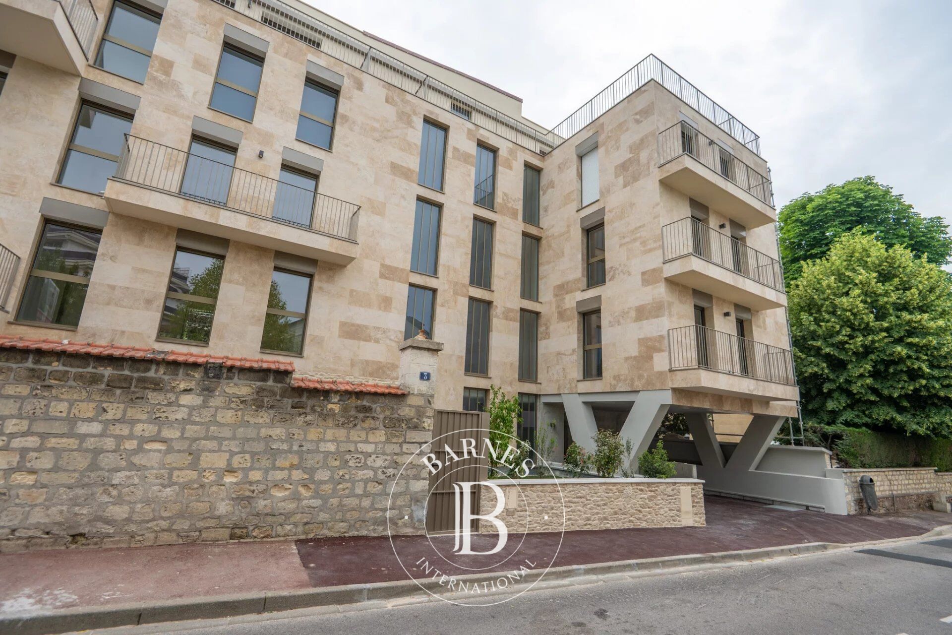 APPARTEMENT 2 PIECES CENTRE-VILLE - picture 1