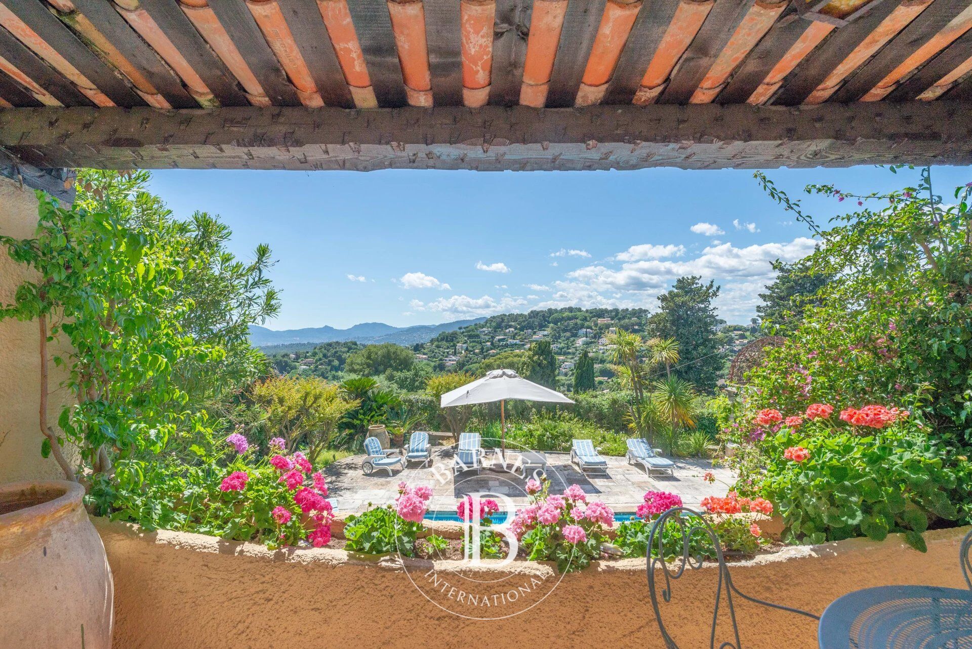 Ev Mougins - picture 5