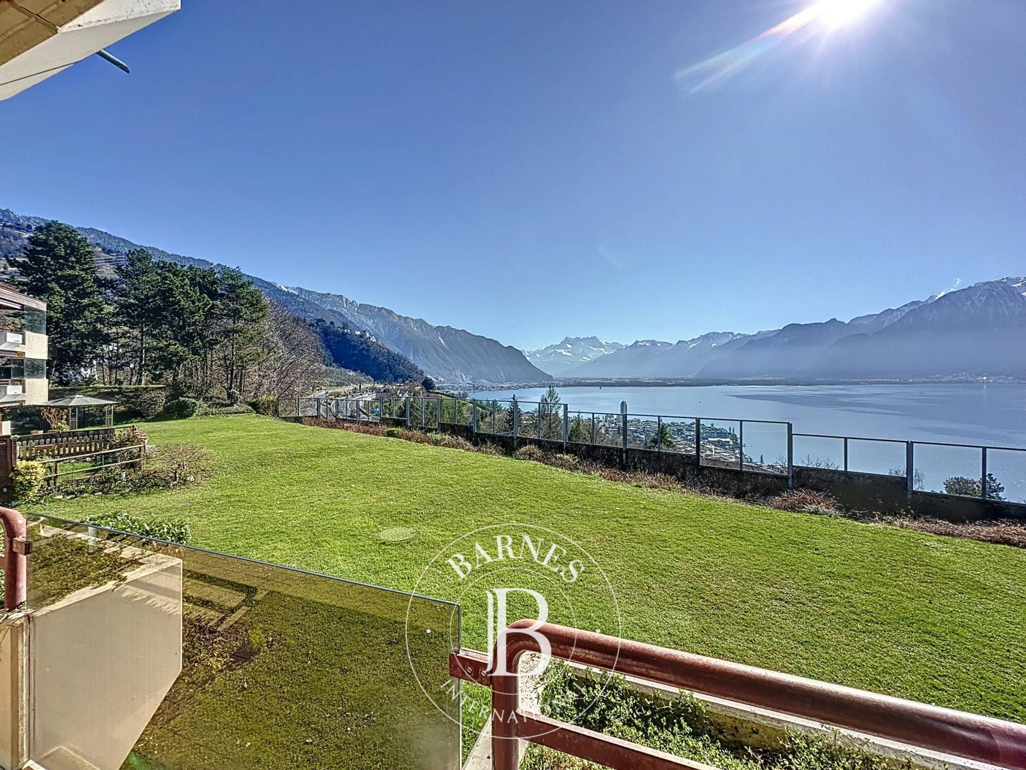 Daire Montreux - picture 4