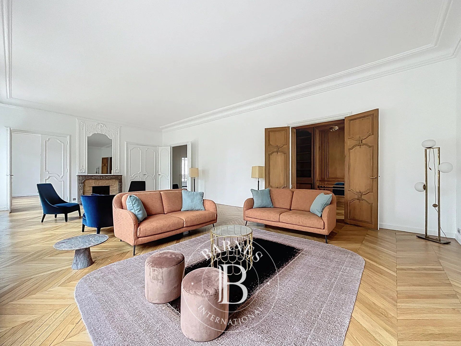 The BARNES rental department is presenting this property: - picture 2