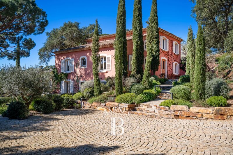 LA CROIX-VALMER - GIGARO - SEA VIEW - PROVENCAL CHARM - 6 BEDROOMS