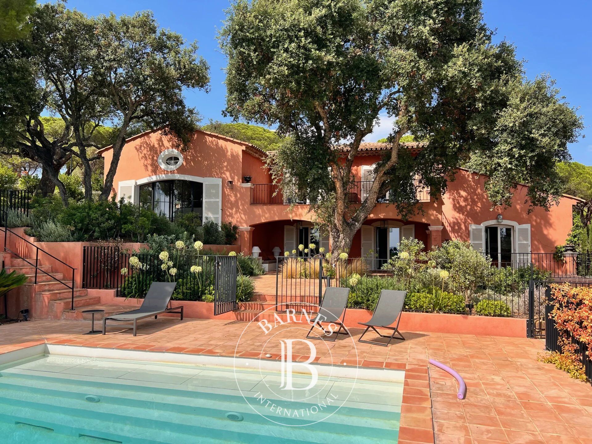 LA CROIX-VALMER - GIGARO - SEA VIEW - PROVENCAL CHARM - 6 BEDROOMS - picture 2