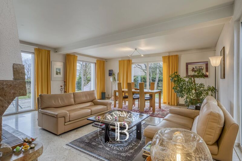 Venta, Villa Divonne-les-Bains - picture 1