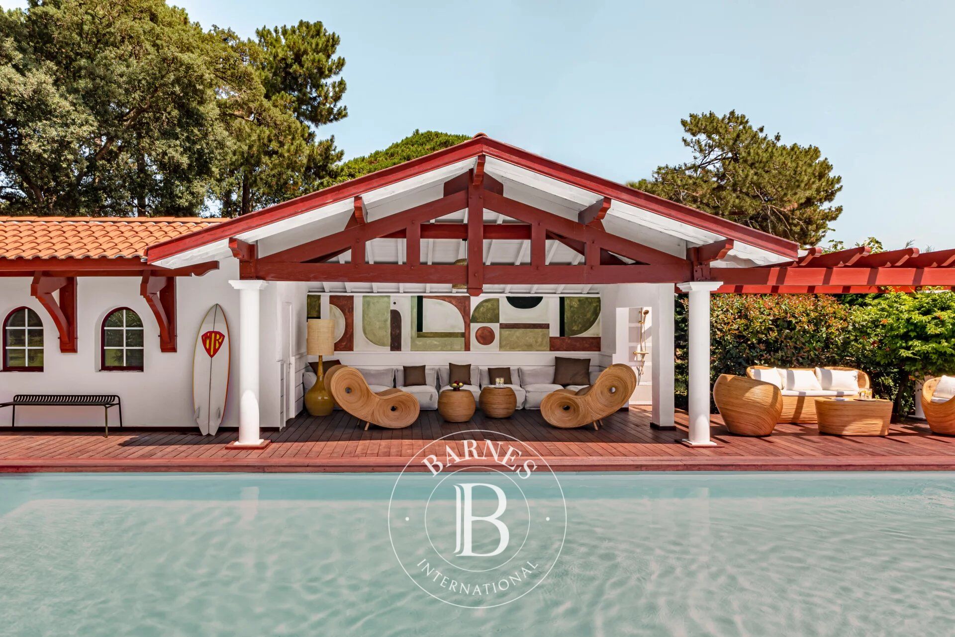 ICONIC – Splendide villa landaise avec piscine et accès direct au lac - picture 3