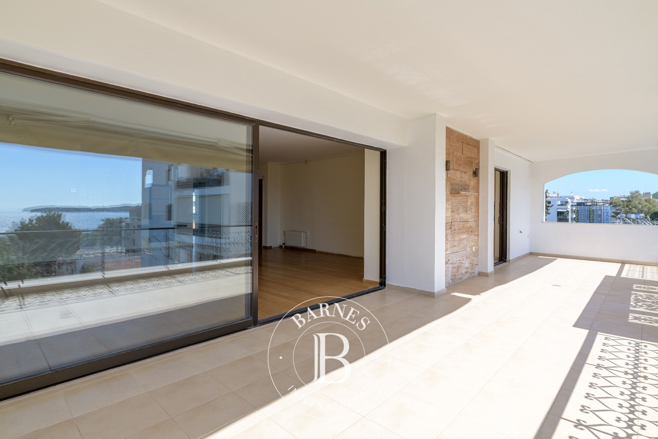 Daire Voula - picture 11