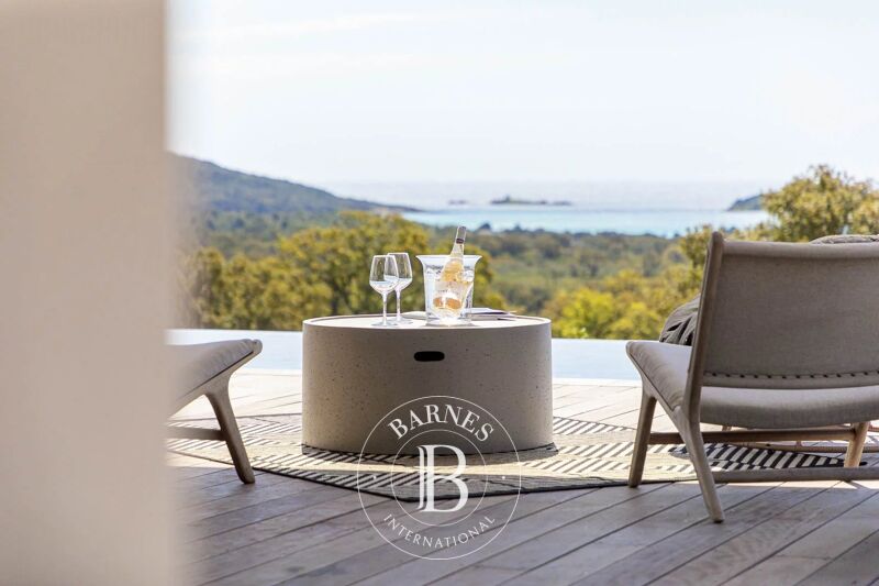 For Sale, Villa Lecci - picture 2