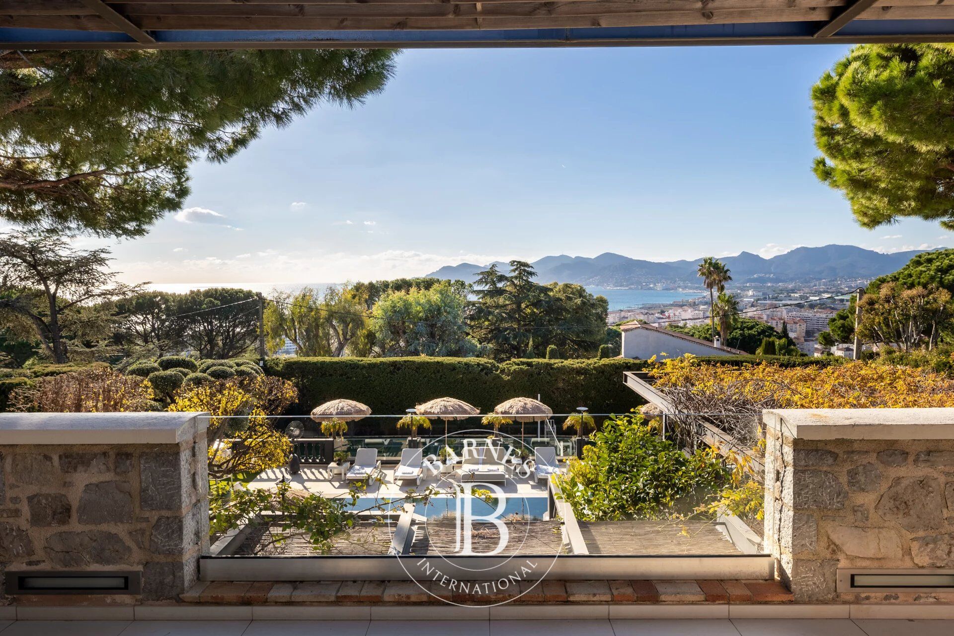 Villa Cannes - picture 2