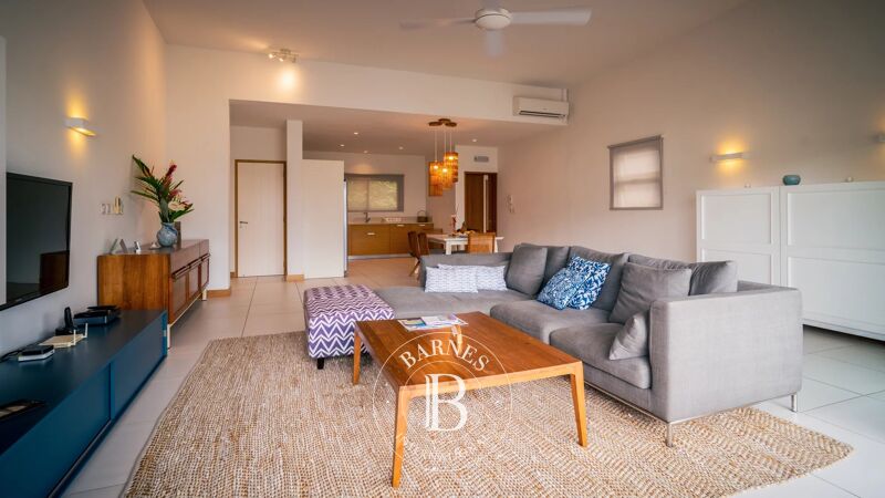 Venta, Ático Rivière Noire - picture 2