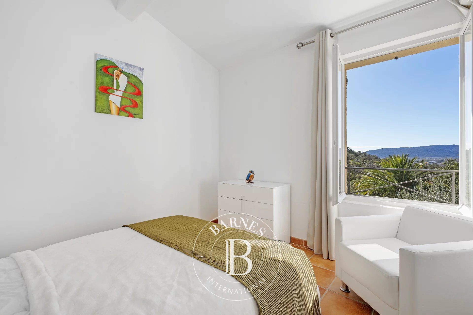 ALQUILER DE TEMPORADA - GRIMAUD- VISTA COLINA - 8 HABITACIONES - picture 3